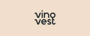 Vinovest Review Logo Example